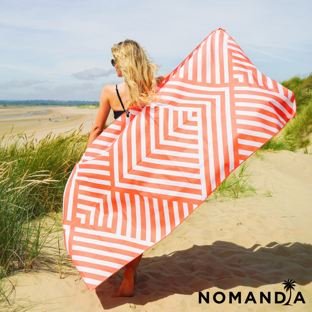 Nomandia ® Microfibre Beach Towel Extra Large & Lightweight